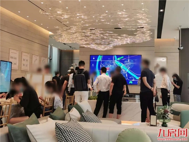 “撩”动全城,为何如此备受青睐——九房网 “撩”动全城,为何如此备受青睐——九房网