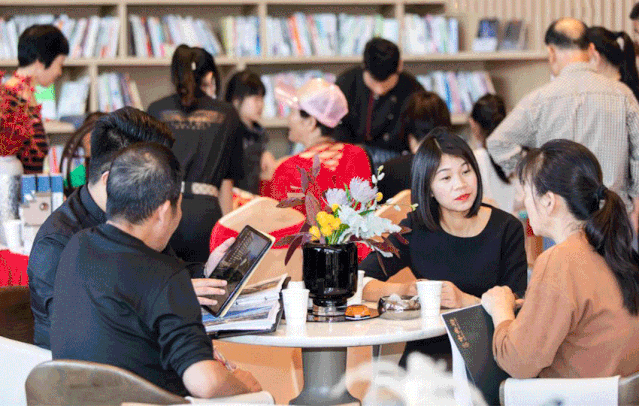 打响四季度首战!大东海火力全开,点燃双节热潮——九房网 打响四季度首战!大东海火力全开,点燃双节热潮——九房网