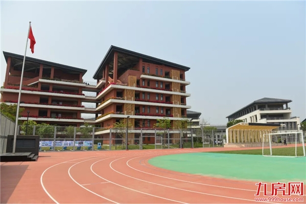 揭牌！福州新区这所学校，即将全面开学！——九房网