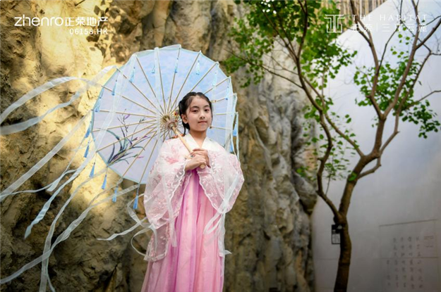 麓遇美好，礼呈心意 | 快来GET你的国风大片啦~——九房网