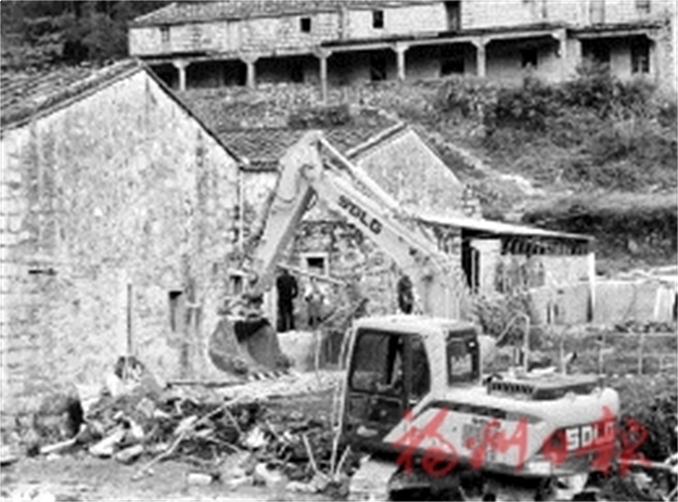 福清南岭镇拆除河道周边违建——九房网