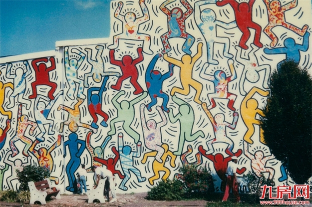 那些热门的百年经典设计被这里一网打尽——九房网