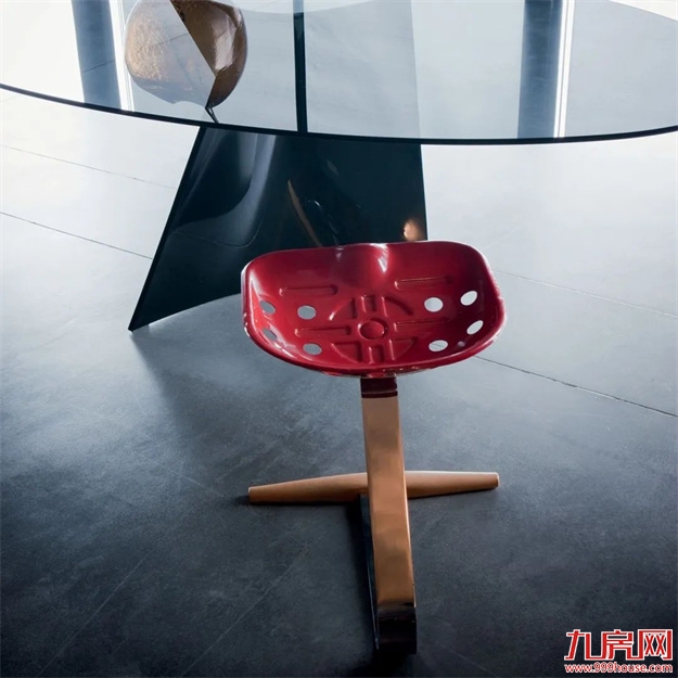 那些热门的百年经典设计被这里一网打尽——九房网