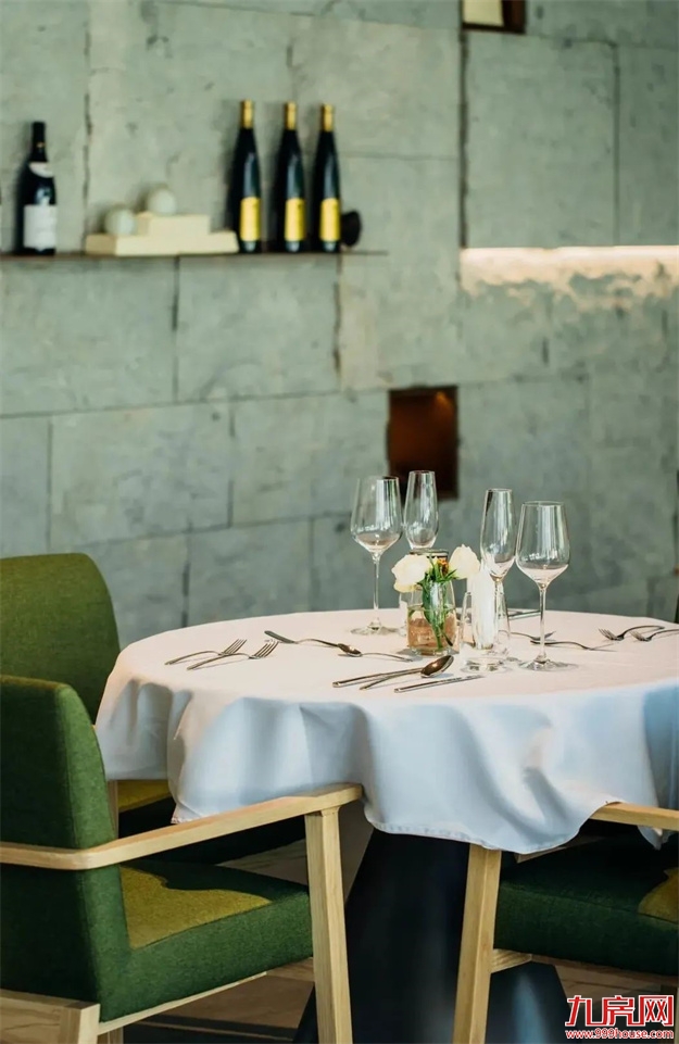 国庆剧透丨还没安排好你的假日？湖畔追风去——九房网