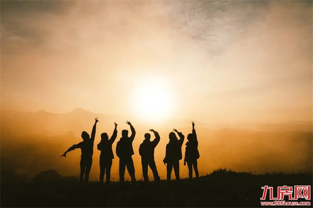 正荣老友记X网易态度音乐节 | 首届社区线上音乐会等你来Show！——九房网