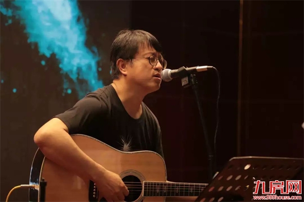 音乐人肖山： 最好的芳华，就是和爱我的人、我爱的人一起——九房网