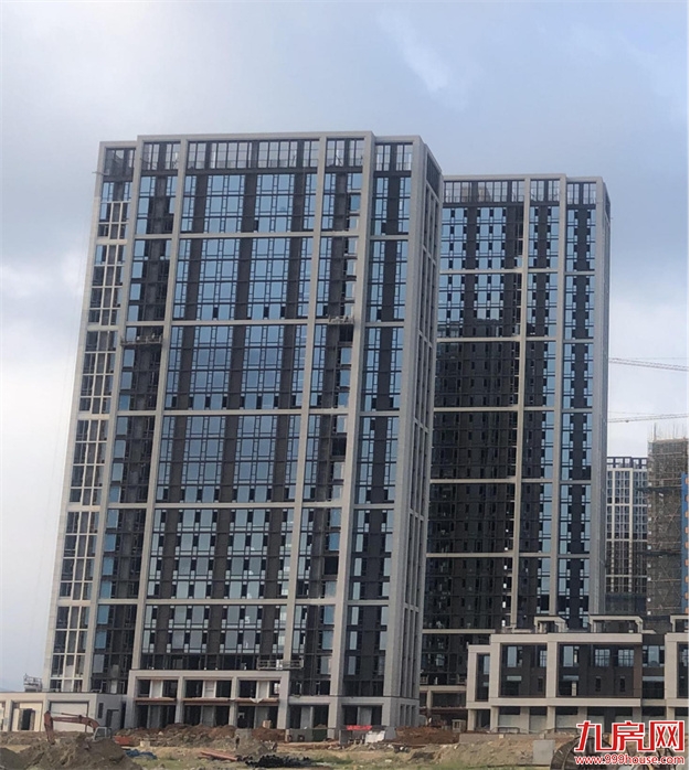 臻品生活家｜执笔述锦秋，落笔寄臻情——九房网