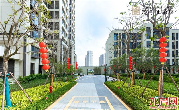 荣归府门|岚湾正荣府盛大交付，臻启风雅人居——九房网