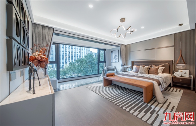 有一种建筑叫龙湖丨领头羊的不断自我超越——九房网