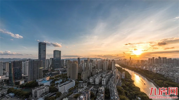 解密奢宅基因|十天斩获两大奖项，桂语映月究竟有何实力？——九房网