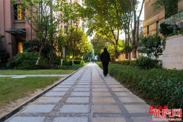 曝光!问题不断!福州这个小区物业遭投诉!业主很闹心!——九房网 曝光!问题不断!福州这个小区物业遭投诉!业主很闹心!——九房网