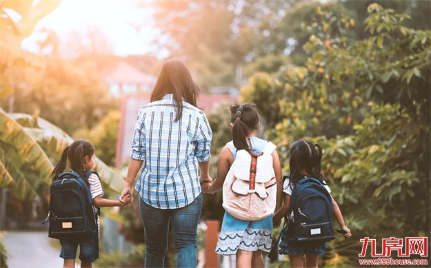 融侨望云 | 咫尺文教书香，开启悠闲的目送式教育——九房网