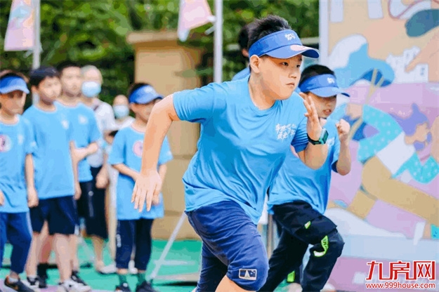 2021 “晨光少年&10点钟课堂”暖心收官，融侨「始终陪伴」美好生活——九房网