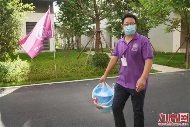 清华附中“空降”校长，履新福州学校，“实干派”能带来什么？——九房网