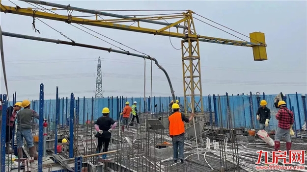 争分夺秒抢春时,鼓点铿锵施工忙——九房网 争分夺秒抢春时,鼓点铿锵施工忙——九房网