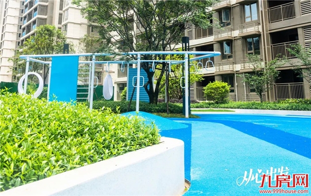 实探!滨江正荣府交付现场,一大波实景照流出——九房网 实探!滨江正荣府交付现场,一大波实景照流出——九房网