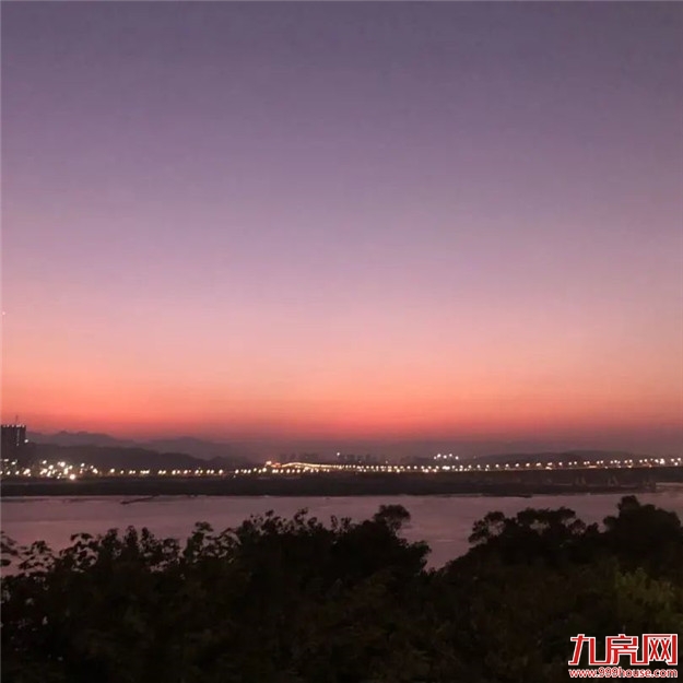 定了!约在今晚!——九房网 定了!约在今晚!——九房网