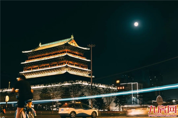 定了!约在今晚!——九房网 定了!约在今晚!——九房网