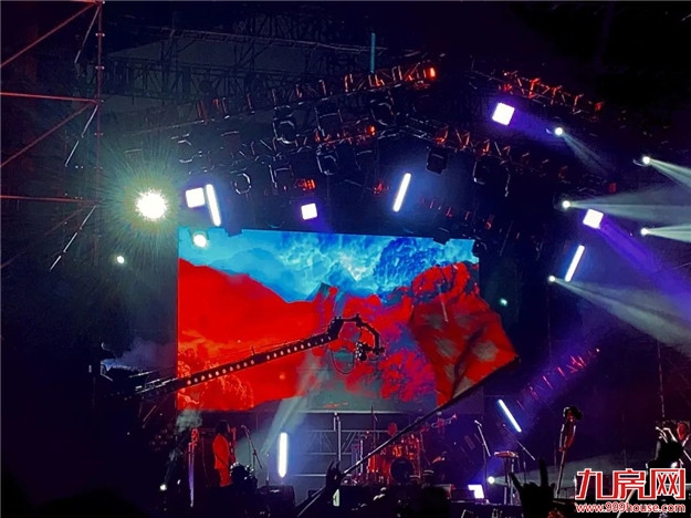 定了!约在今晚!——九房网 定了!约在今晚!——九房网