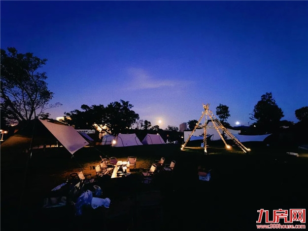 定了!约在今晚!——九房网 定了!约在今晚!——九房网