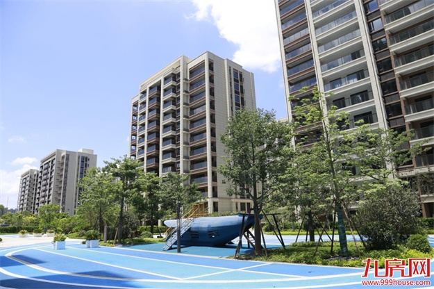 提前交房!实探央企海景现房,你可以永远相信中国金茂!——九房网 提前交房!实探央企海景现房,你可以永远相信中国金茂!——九房网