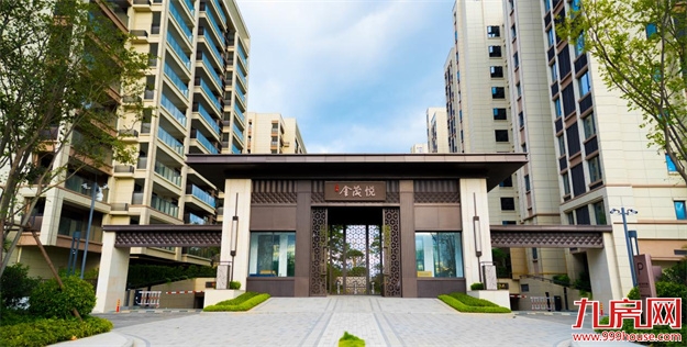 提前交房!实探央企海景现房,你可以永远相信中国金茂!——九房网 提前交房!实探央企海景现房,你可以永远相信中国金茂!——九房网