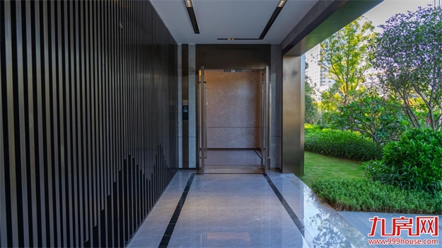 提前交房!实探央企海景现房,你可以永远相信中国金茂!——九房网 提前交房!实探央企海景现房,你可以永远相信中国金茂!——九房网