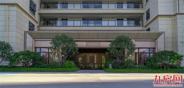 提前交房!实探央企海景现房,你可以永远相信中国金茂!——九房网 提前交房!实探央企海景现房,你可以永远相信中国金茂!——九房网