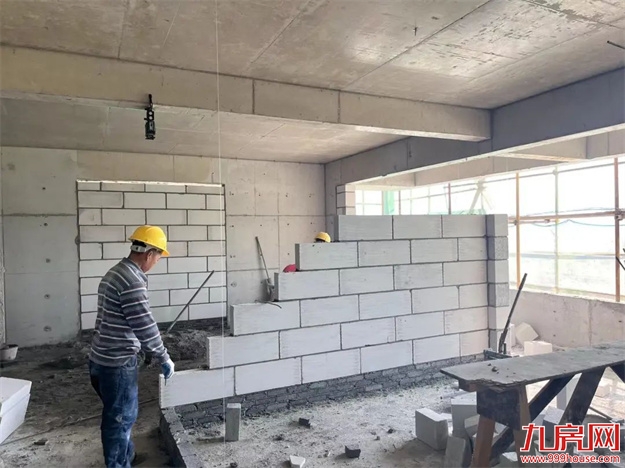 喜封金顶 | 正荣悦玲珑二期以匠心致品质,美好如约绽放——九房网 喜封金顶 | 正荣悦玲珑二期以匠心致品质,美好如约绽放——九房网