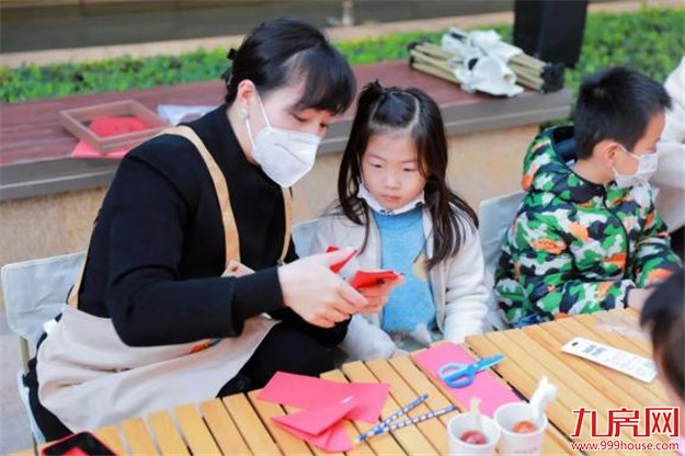 温情时光︱五城岁末共欢喜,卯兔迎新多胜意——九房网 温情时光︱五城岁末共欢喜,卯兔迎新多胜意——九房网