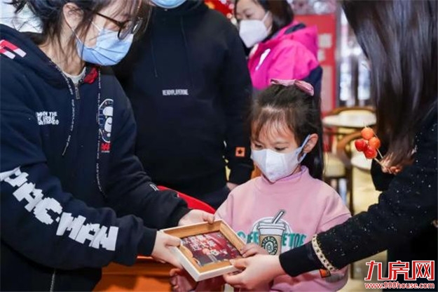 温情时光︱五城岁末共欢喜,卯兔迎新多胜意——九房网 温情时光︱五城岁末共欢喜,卯兔迎新多胜意——九房网